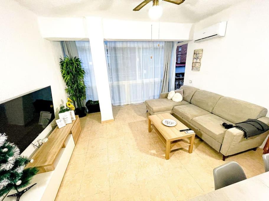 Apartamento Centro Playa Estacion De Tren Малага Экстерьер фото